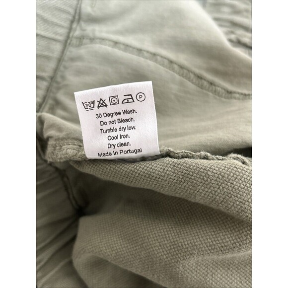 Elk Head Linen Shorts Olive Green - Picture 9 of 9